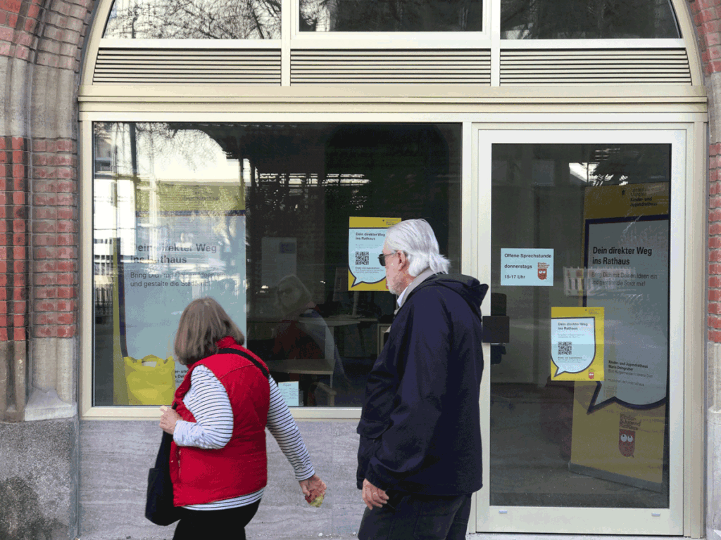 Bilder Kinder- und Jugendrathaus, animiert
